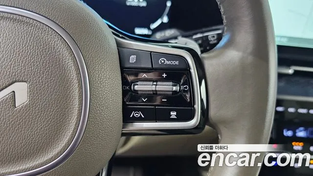 Kia Canival Carnival 4 поколение Дизель 7 мест Hi-Limousine — Фото автомобиля 15