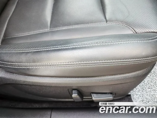 Hyundai Grandeur New — Фото автомобиля 9
