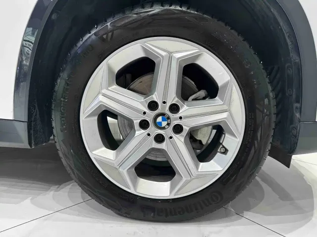 BMW X1 — Фото автомобиля 20