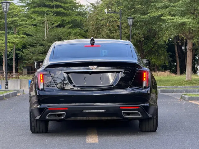 Cadillac CT5 — Фото автомобиля 7