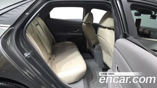 Hyundai Avante CN7 — Фото автомобиля 12