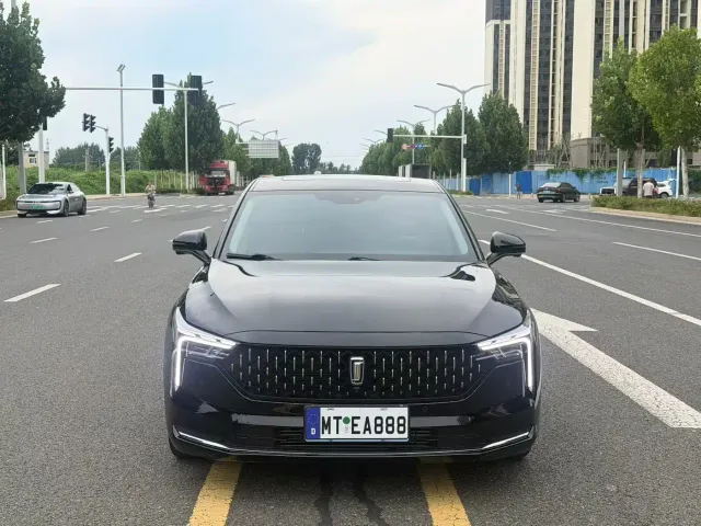 Bestune B70 — Фото автомобиля 2