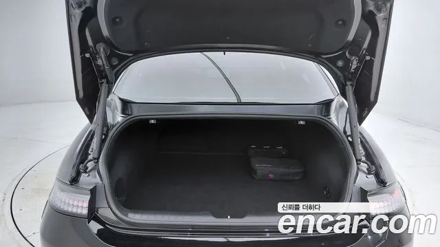 Hyundai Ioniq6 — Фото автомобиля 17