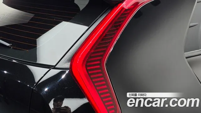 Kia Niro Niro (New) — Фото автомобиля 8