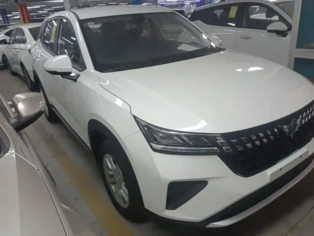 Wuling Xingchi — Фото автомобиля 3