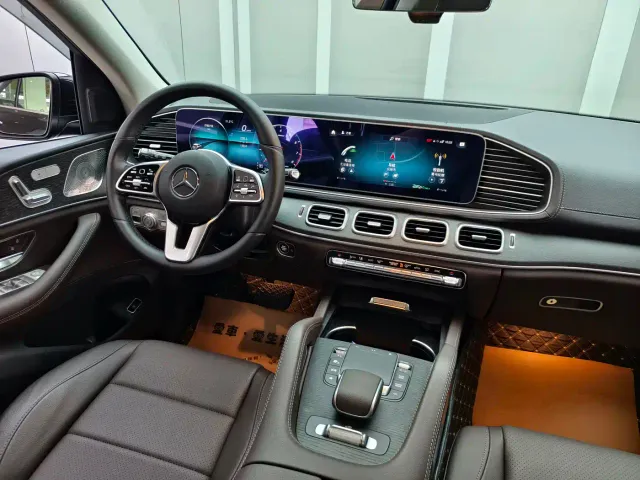Mercedes-Benz GLE-Class — Фото автомобиля 9
