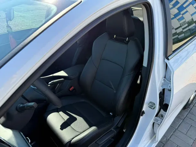 Changan Eado — Фото автомобиля 12