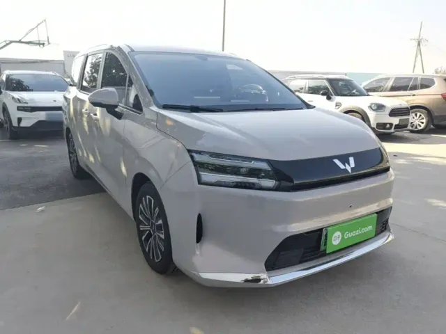 Wuling Starlight 730 — Фото автомобиля 3