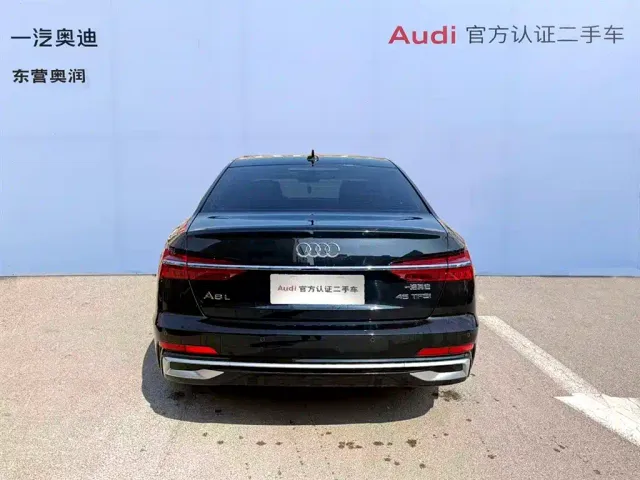 Audi A6L — Фото автомобиля 9