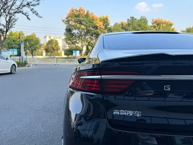 Geely Xingrui — Фото автомобиля 8