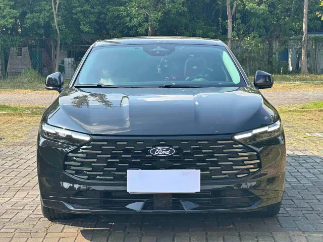 Ford Mondeo — Фото автомобиля 2