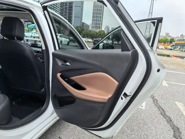 Buick Verano — Фото автомобиля 15