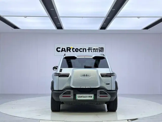 Fang Cheng Bao Titanium 3 2025 501KM AWD Smart Drive Ultra Edition — Фото автомобиля 4