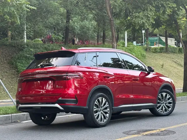 BYD Song Pro — Фото автомобиля 5