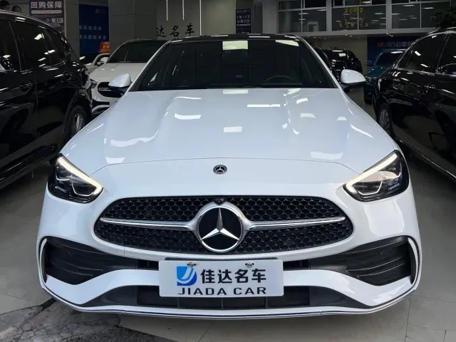 Mercedes-Benz C-Class — Фото автомобиля 2