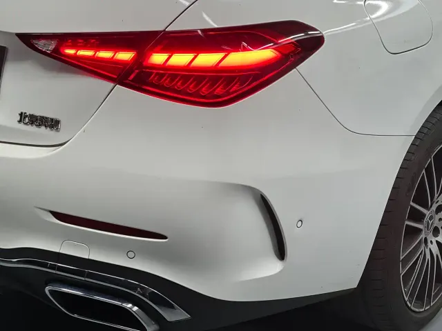 Mercedes-Benz C-Class — Фото автомобиля 4