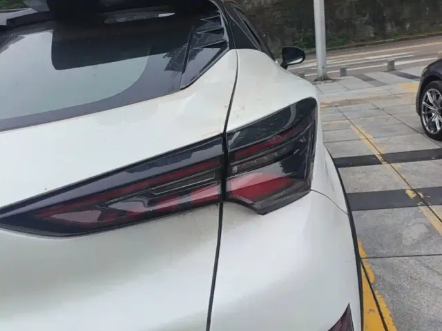 Changan UNI-T — Фото автомобиля 7