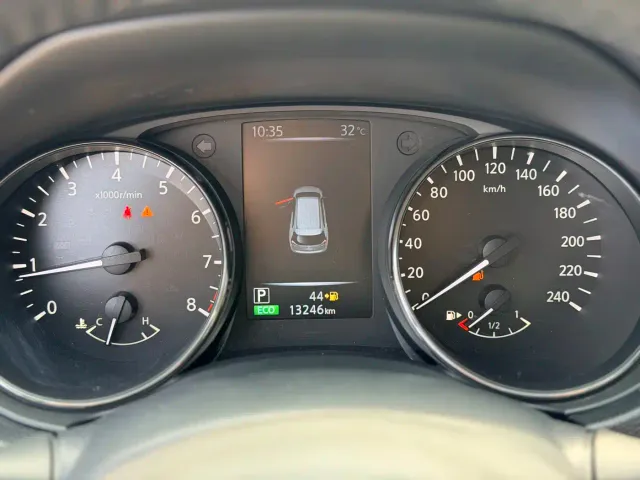 Nissan X-Trail — Фото автомобиля 7