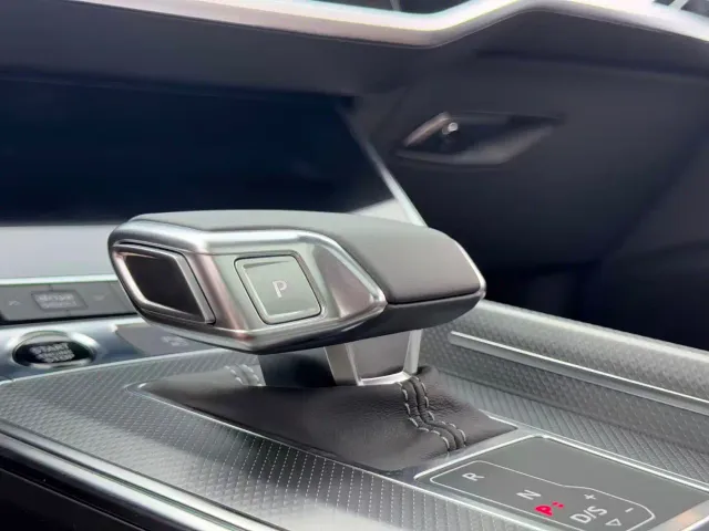 Audi Audi A7L 2024 45TFSI quattro S-line Vision Edition Crystal Package — Фото автомобиля 10