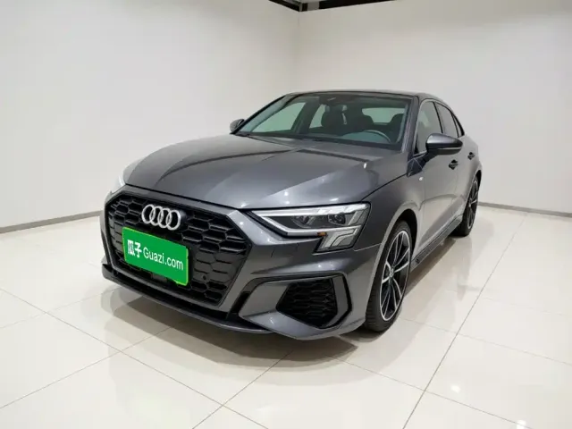 Фотография автомобиля — Audi A3