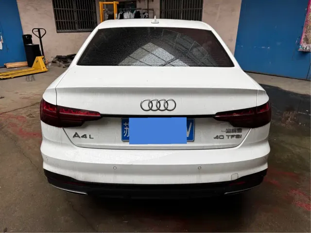 Audi A4L — Фото автомобиля 11