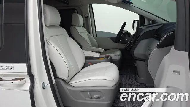 Hyundai Staria — Фото автомобиля 26