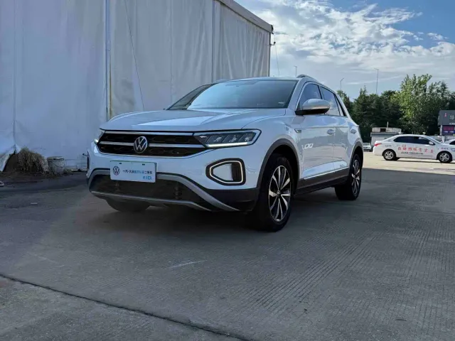 Фотография автомобиля — Volkswagen T-Roc