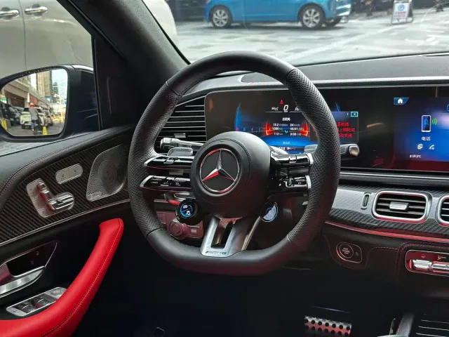 Mercedes-Benz GLE-Class AMG — Фото автомобиля 8