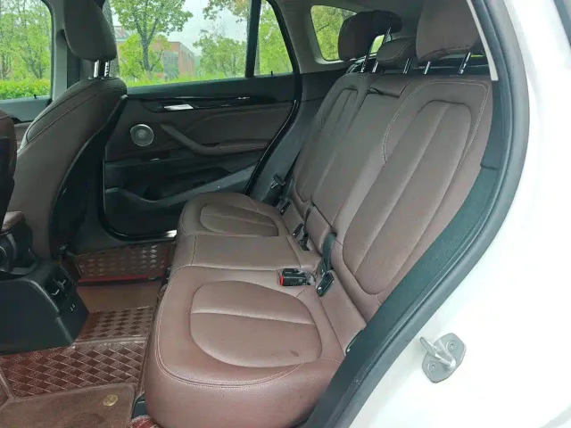 BMW X1 — Фото автомобиля 16