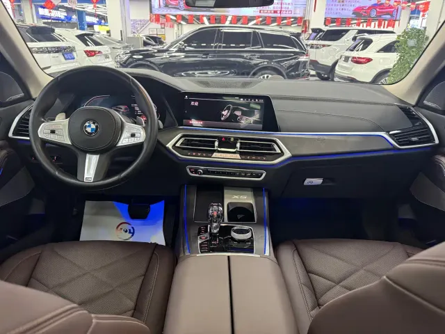 BMW X5 — Фото автомобиля 6