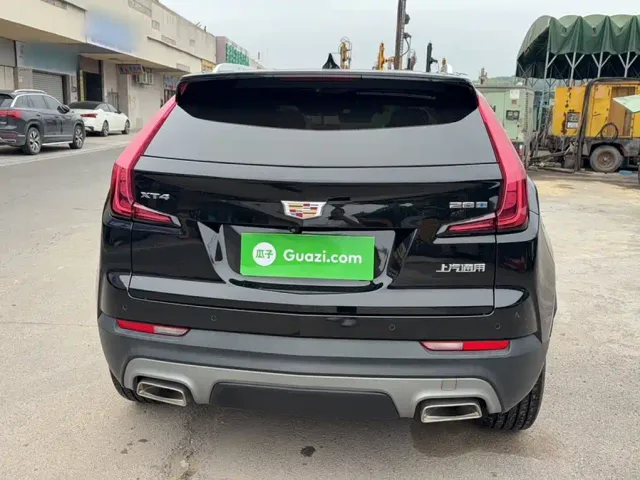 Cadillac XT4 — Фото автомобиля 11