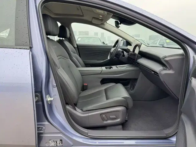 Nissan N6 — Фото автомобиля 15