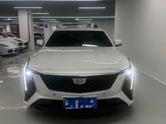 Cadillac CT5 — Фото автомобиля 2