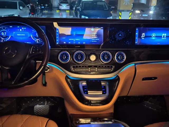 Mercedes-Benz Vito — Фото автомобиля 4