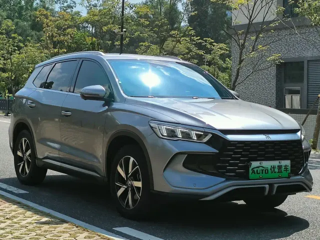 BYD Song Pro — Фото автомобиля 11