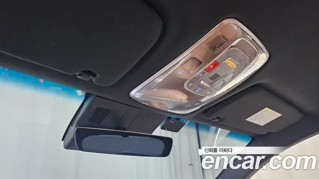 Genesis GV70 2.5T Бензин AWD — Фото автомобиля 17