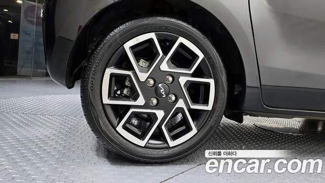 Kia RAY Новый Kia Ray Signature — Фото автомобиля 5
