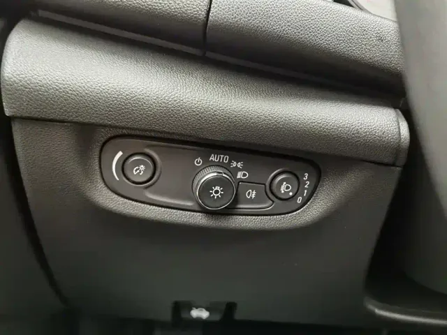 Buick Regal — Фото автомобиля 21