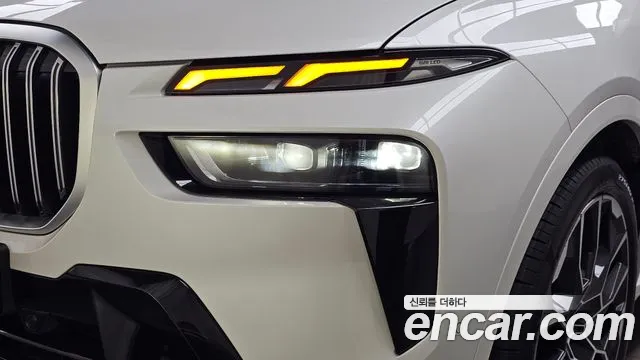 BMW X7 G07 — Фото автомобиля 6