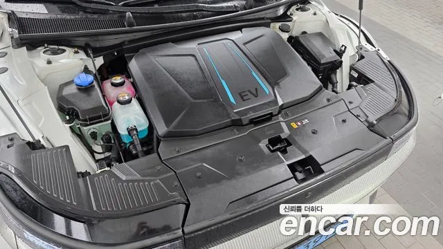 Hyundai Ioniq 5 — Фото автомобиля 9