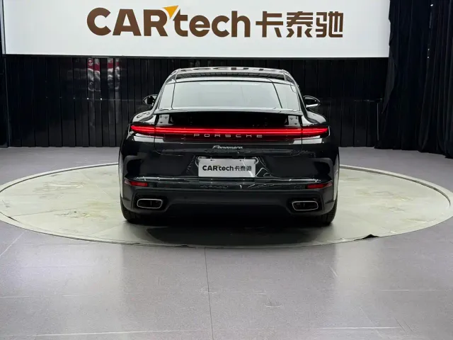 Porsche Panamera — Фото автомобиля 7