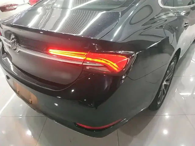 Buick LaCrosse — Фото автомобиля 7