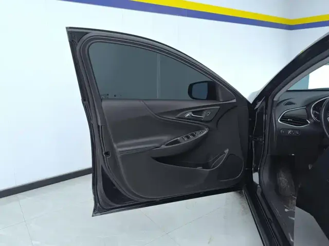 Chevrolet Malibu XL — Фото автомобиля 7
