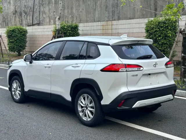 Toyota Corolla Cross — Фото автомобиля 7