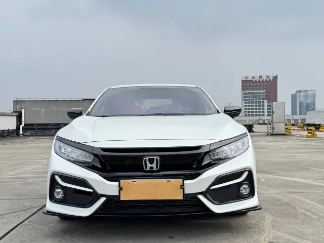 Honda Civic — Фото автомобиля 2