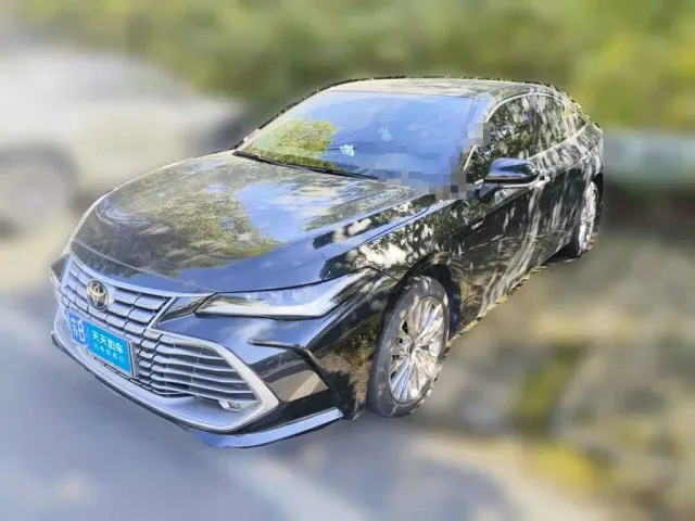 Фотография автомобиля — Toyota Avalon