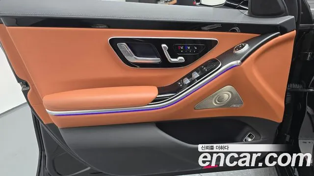 Mercedes-Benz S-Class — Фото автомобиля 22