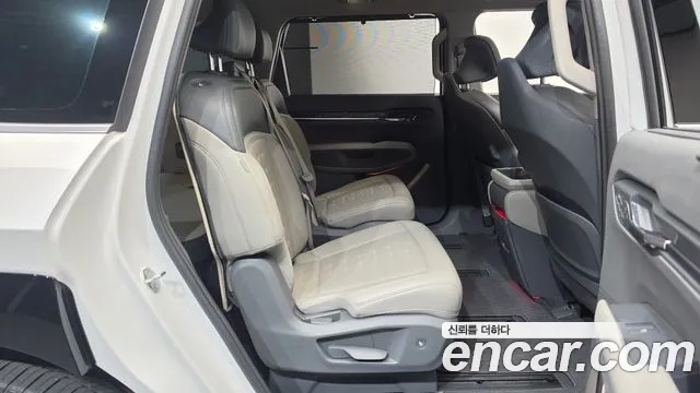 Kia EV9 — Фото автомобиля 11