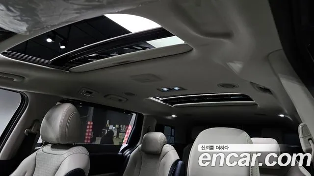 Kia Carnival — Фото автомобиля 22