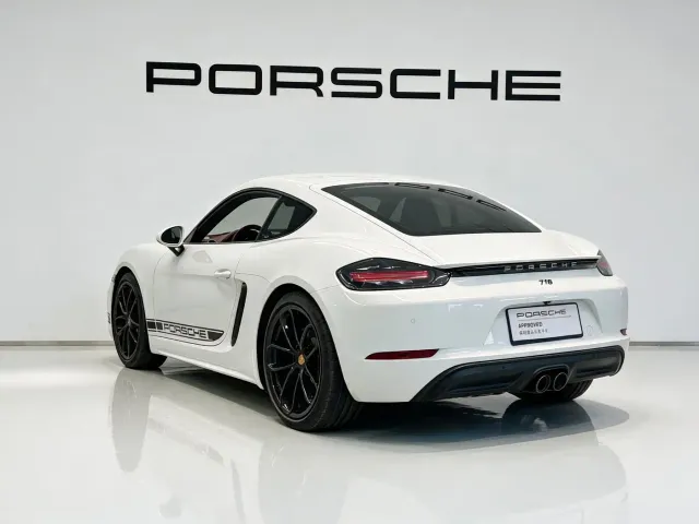 Porsche 718 — Фото автомобиля 4